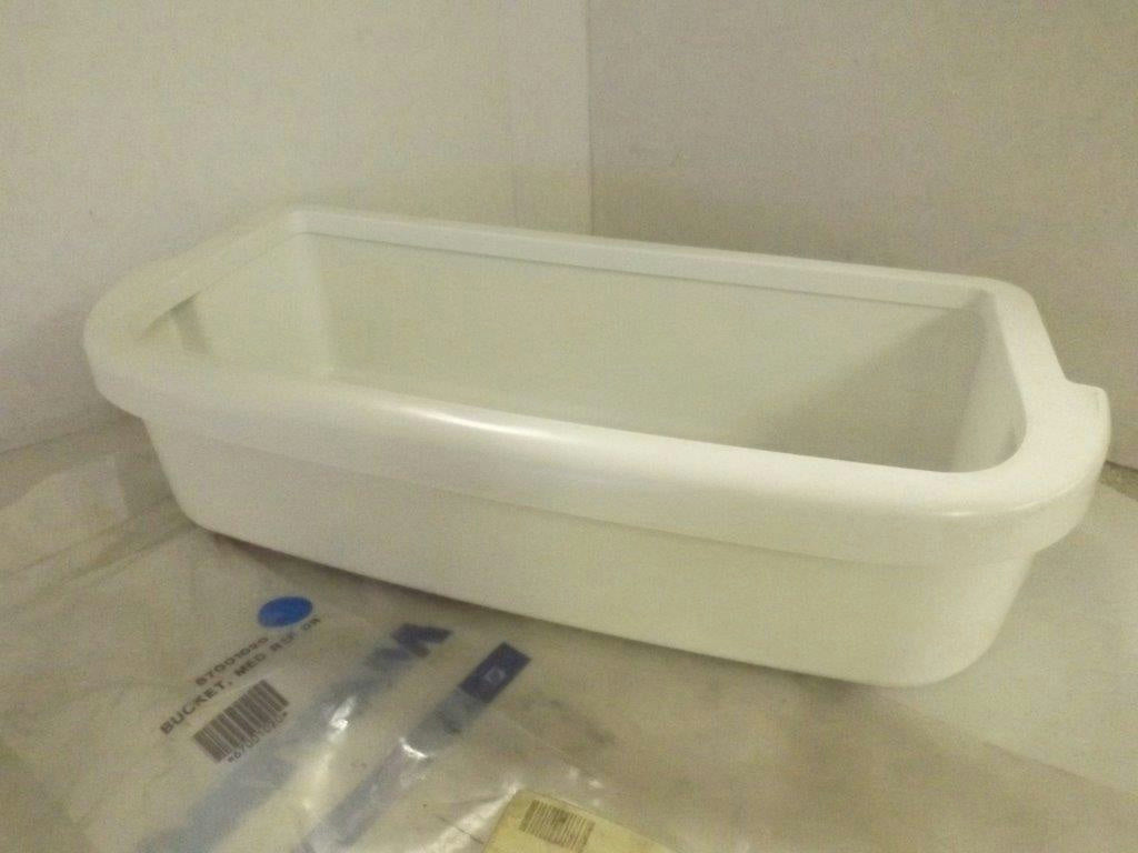 MAYTAG WHIRLPOOL REFRIGERATOR 67001020 MEDIUM REF DOOR BUCKET NEW MAYTAG WHIRLPOOL REFRIGERATOR 67001020 MEDIUM REF DOOR BUCKET NEW
